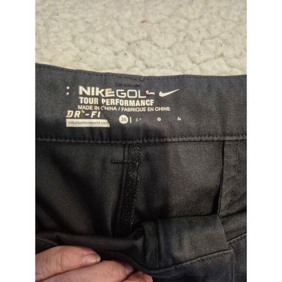 Nike Golf Men's‎ Performance Flat Front Golf Shorts Charcoal Gray Size 36 - Picture 3 of 5